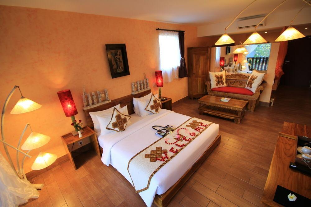 Petit Hotel Bali Ubud Extérieur photo
