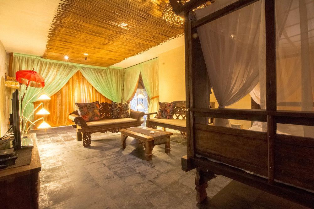 Petit Hotel Bali Ubud Extérieur photo