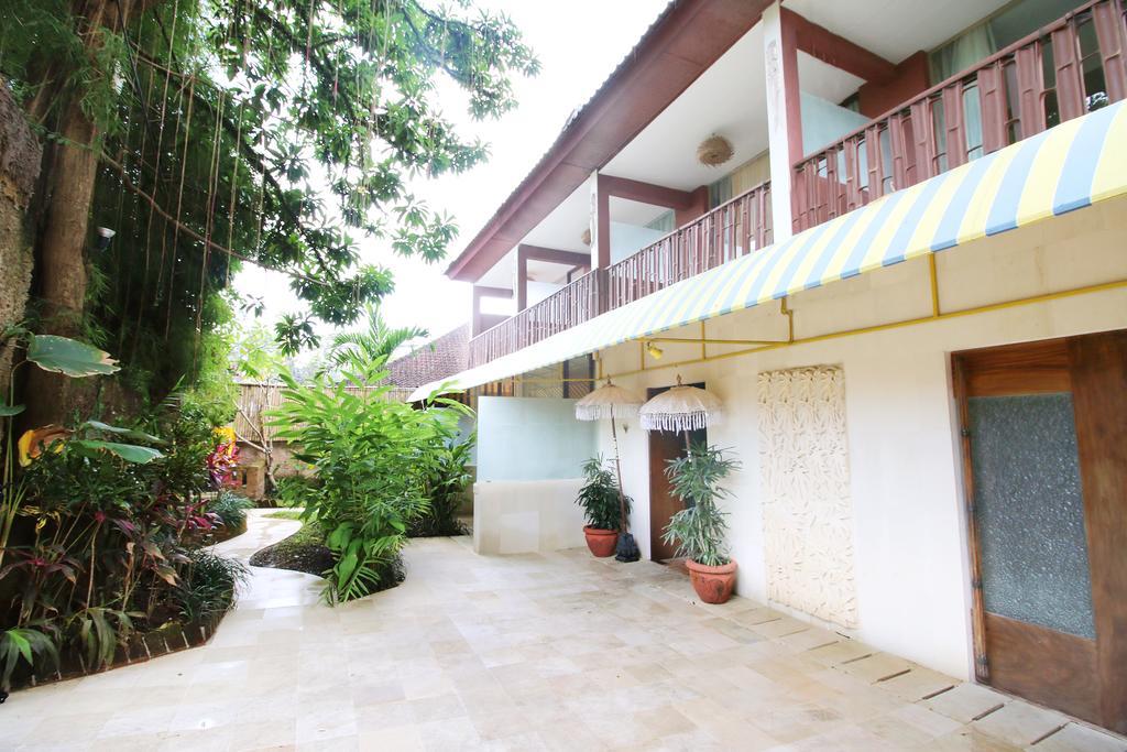 Petit Hotel Bali Ubud Extérieur photo